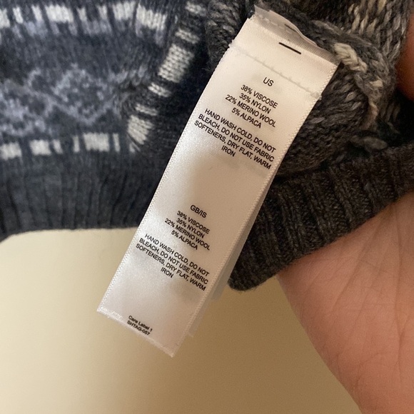 SHERPA ADVENTURE GEAR Paro Crew Sweater - Picture 8 of 8